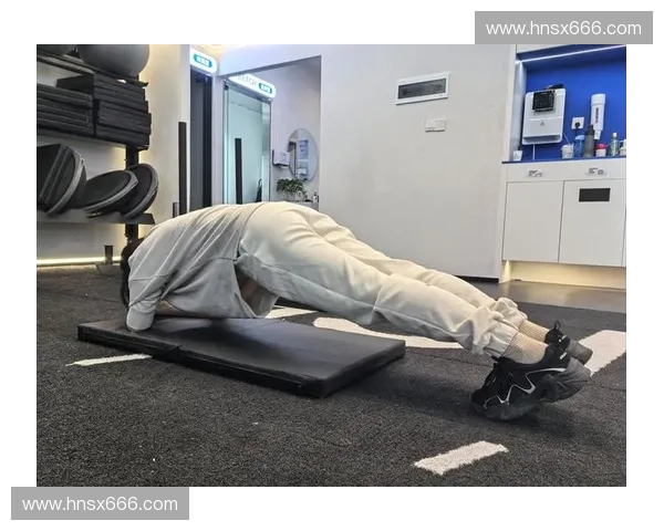 耐力循环驱动下的人体体能提升机制与长期运动适应策略研究